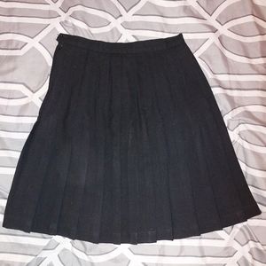 Pleated skirt